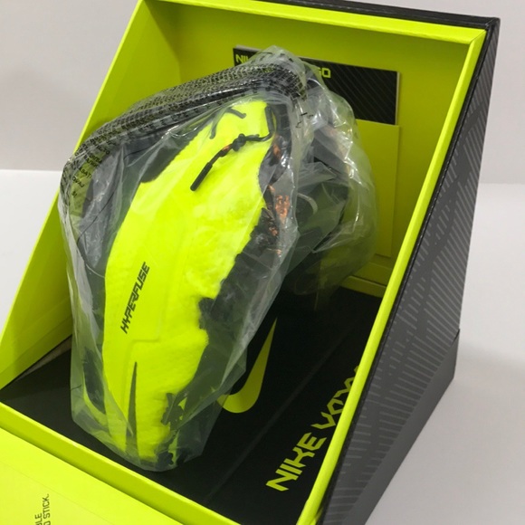 nike vapor v360 hyperfuse baseball glove